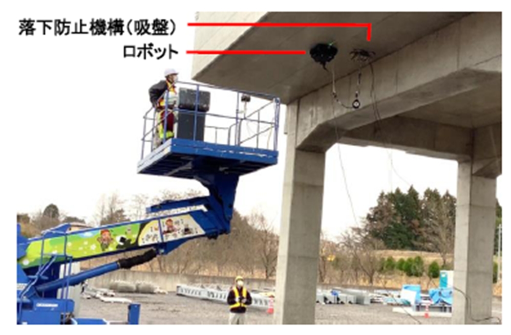 ロボットによるかぶり測定検証状況